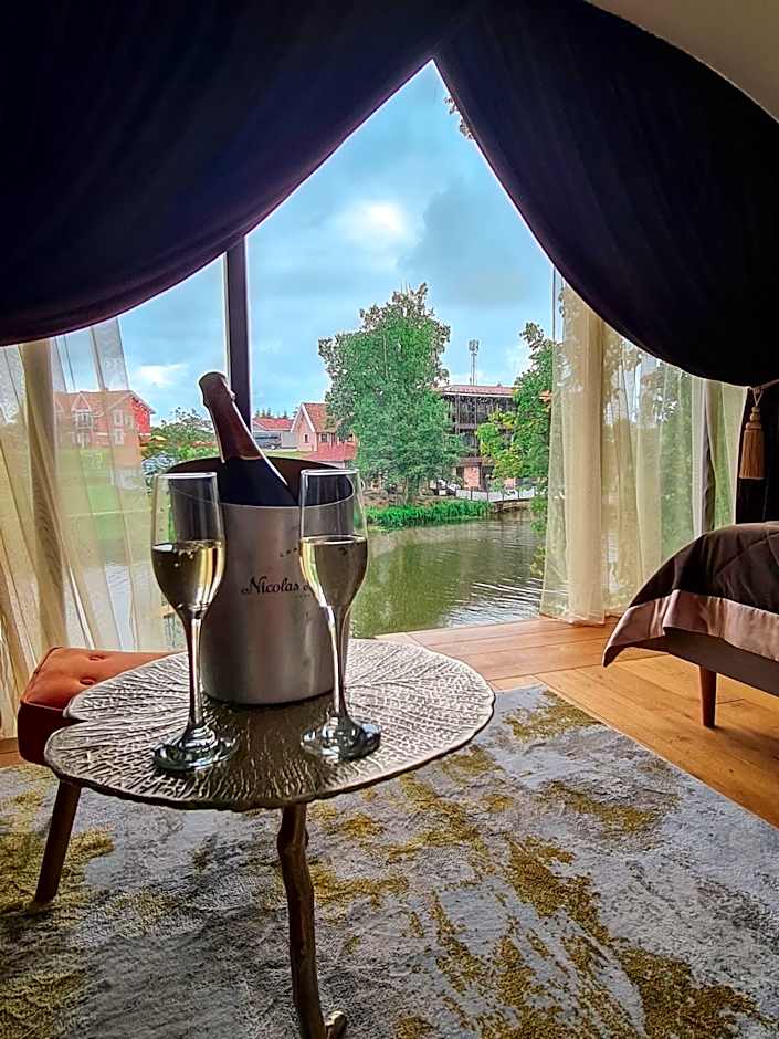 AKIS namelis medyje- Dinosaur Park