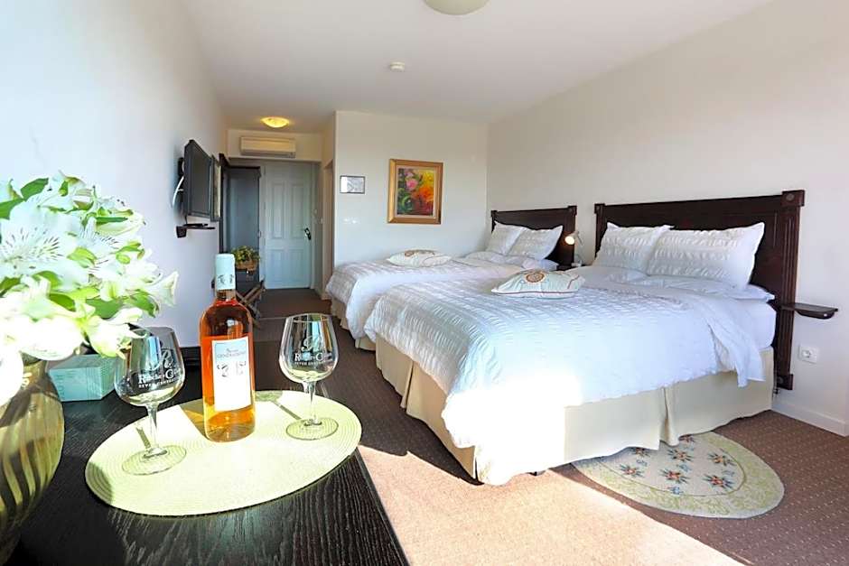 Seven Generations Winery Hotel