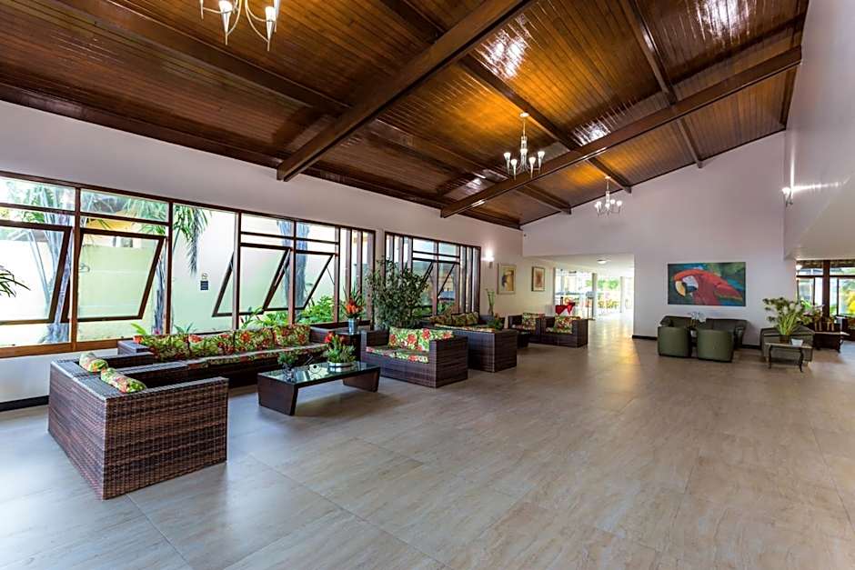 Sunshine Praia Hotel