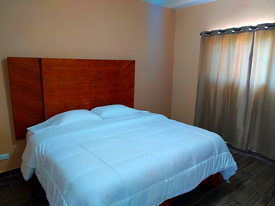 Oxi Hotel