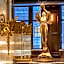 Hotel Phillips Kansas City Curio Collection by Hilton