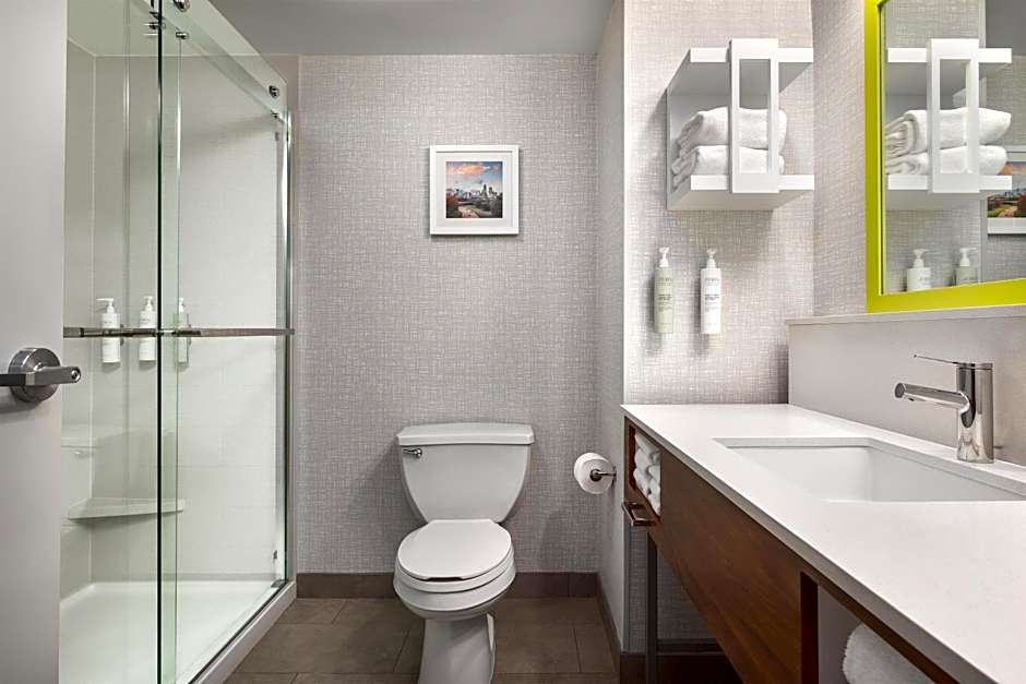 Hampton Inn & Suites Charlotte-Arrowood Rd.