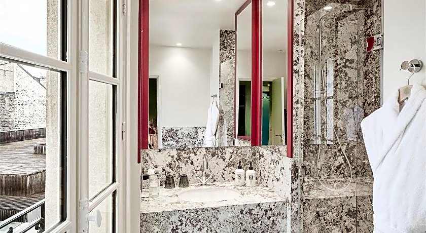 Prince De Conti Hotel