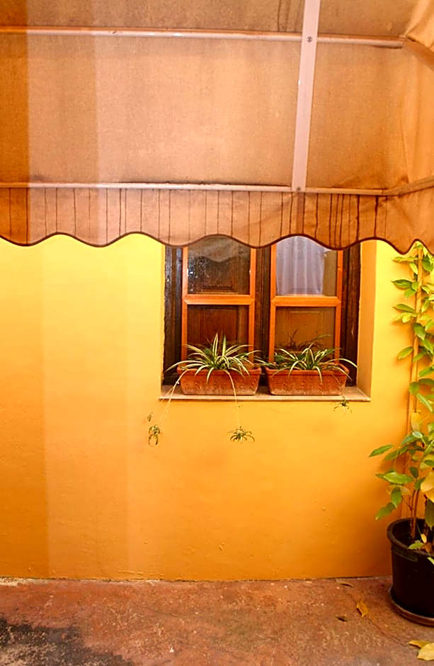 Casa Antiquary - Albergue Turístico