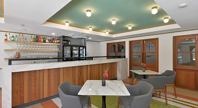 Oakwood Hotel & Residence Bangkok