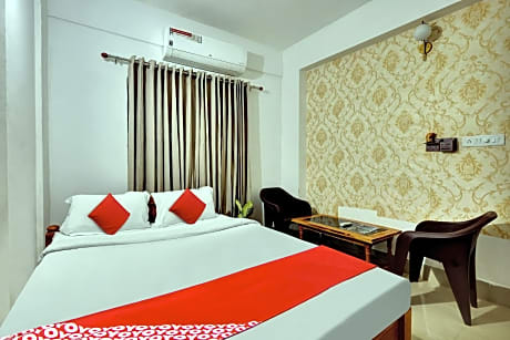 OYO Flagship Larica Green Valley