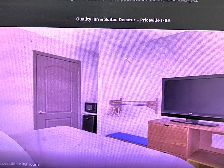 Quality Inn & Suites Decatur Priceville I-65