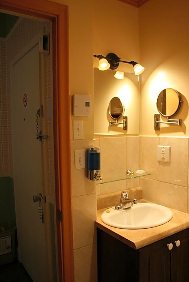 Auberge Presbytere Mont Lac-Vert