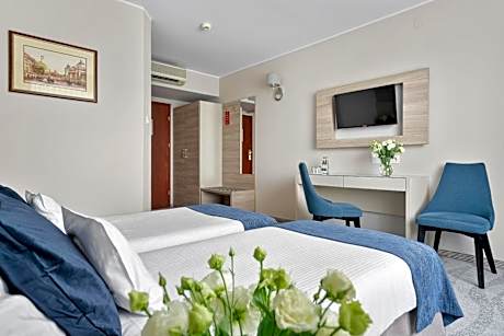 Comfort Twin Room