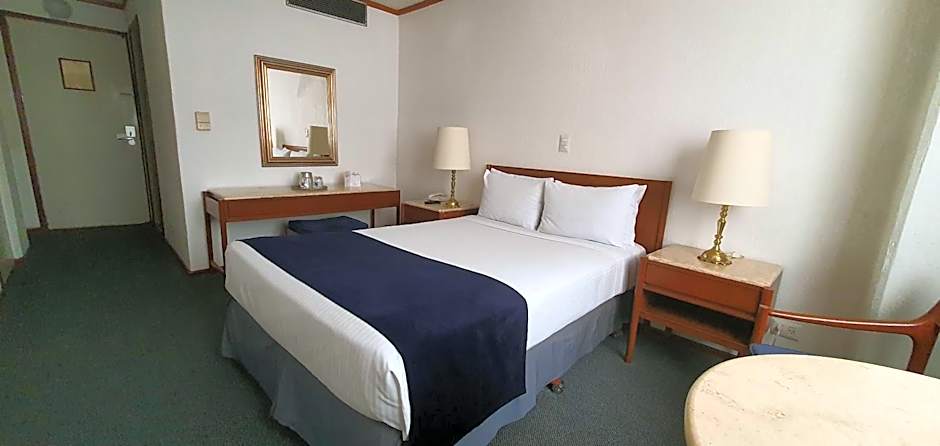 Hotel Bristol
