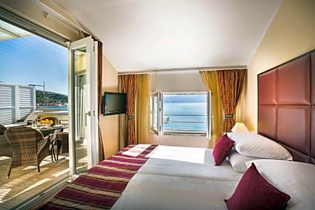 Suite for 4+2 with Jacuzzi Seaview