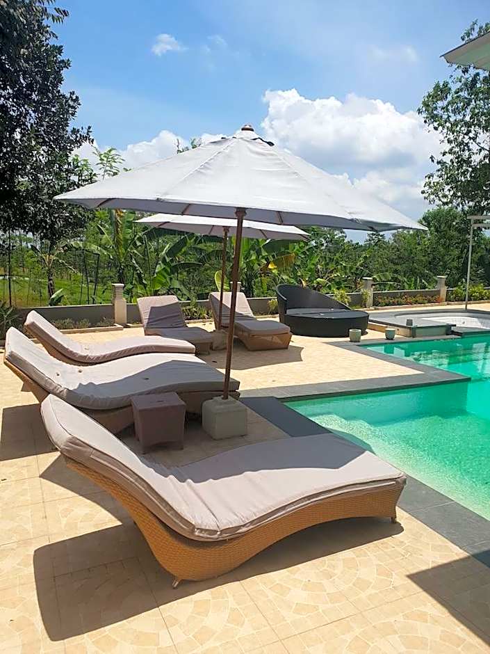 Villa Hati Indah