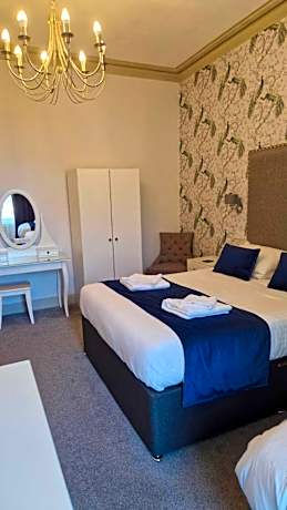 Triple Room with Shower