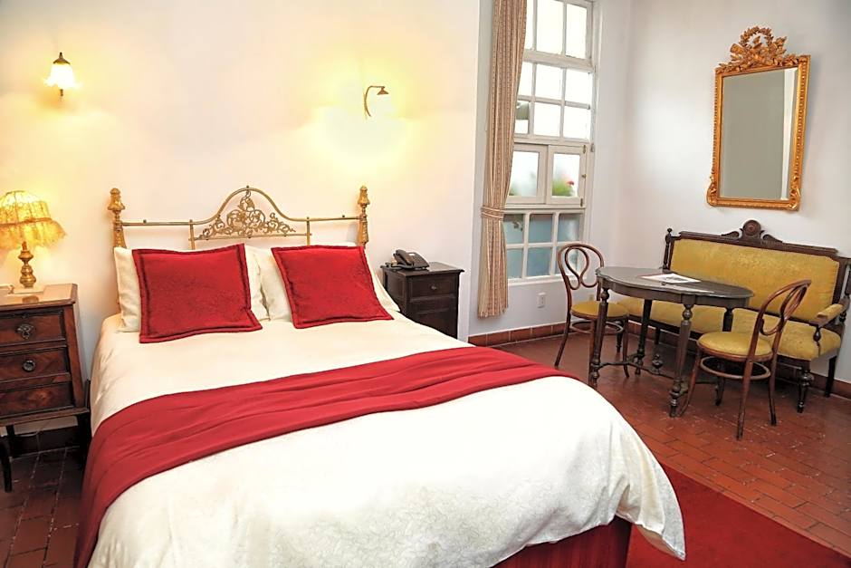 El Hotel de Su Merced