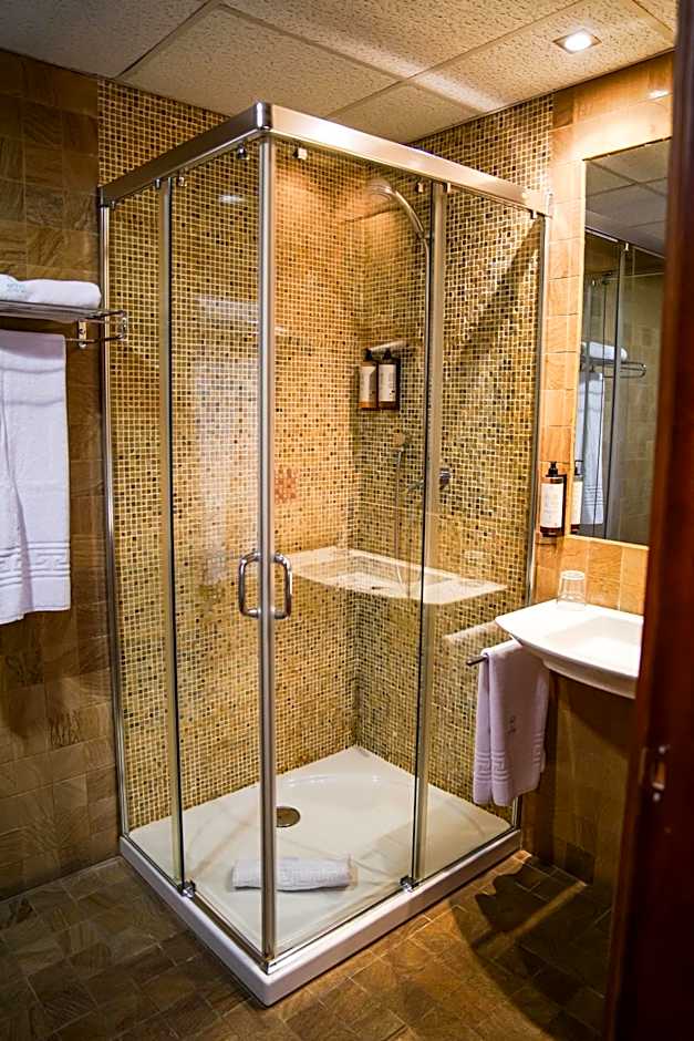 Hotel Baeza Monumental by eme hoteles