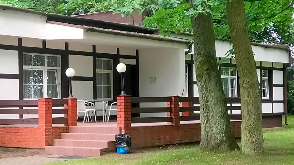 Hostel Dworek Osiecki KORAL