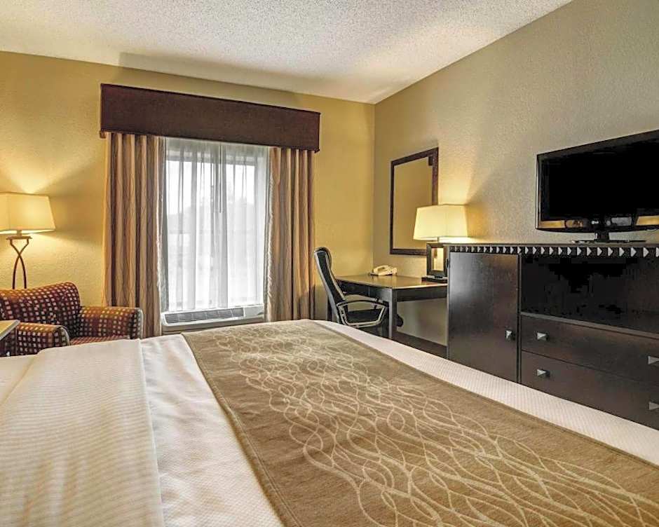 Comfort Inn & Suites Hot Springs Midtown