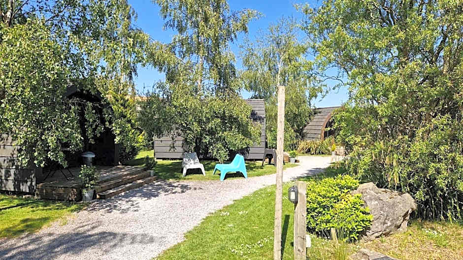 The Little Hide - Adult Only Camping Pods