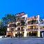 Infinity Suites