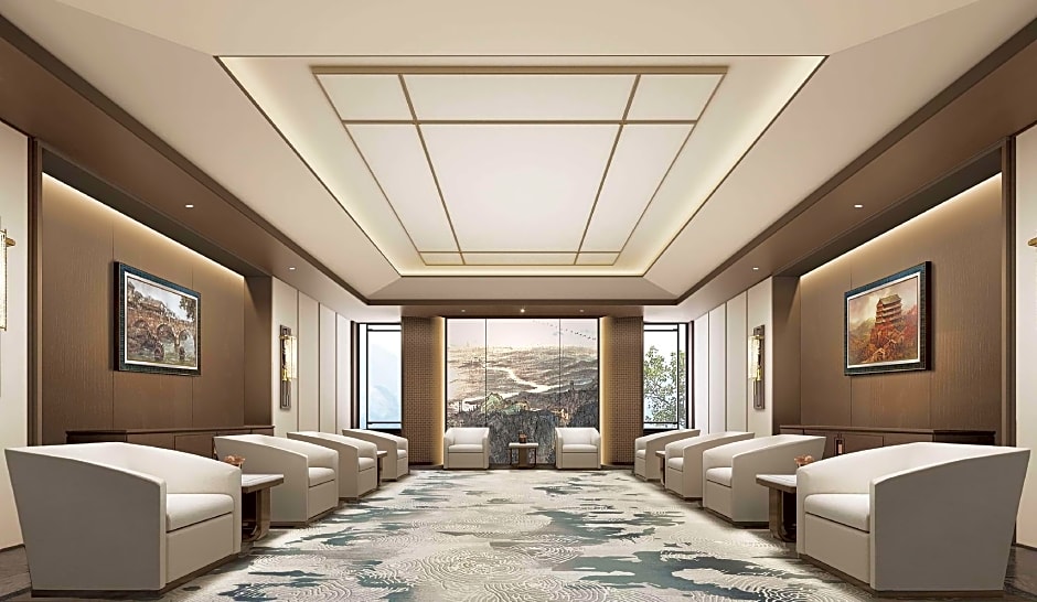 Yuexiu Hotel Guangzhou, Curio Collection by Hilton