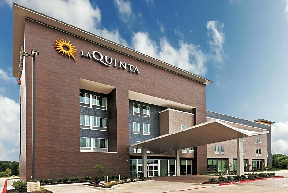 La Quinta Inn & Suites by Wyndham College Station South