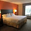 Holiday Inn Express Hotel & Suites Cadillac