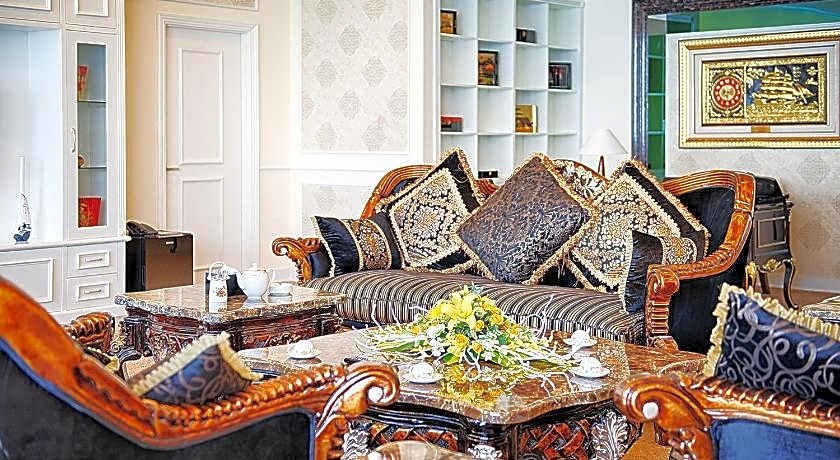 Muong Thanh Grand Cua Lo Hotel