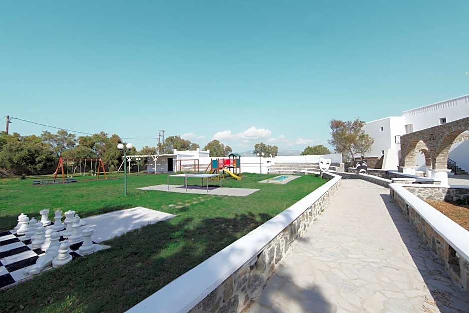 Kavuras Village Hotel & Suites