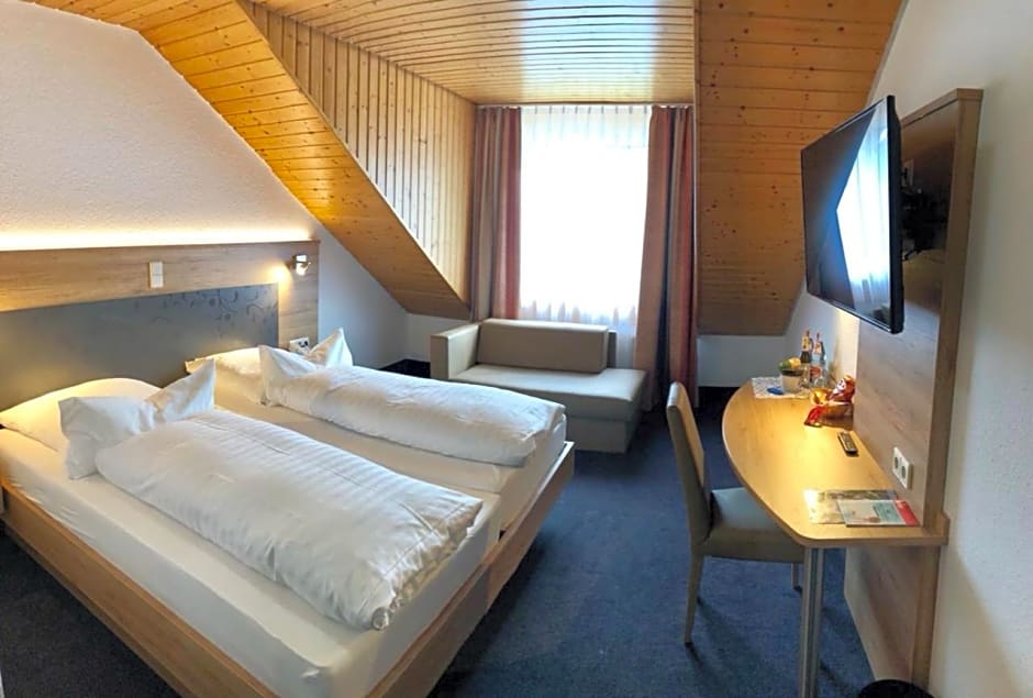 TIPTOP Hotel Hirt