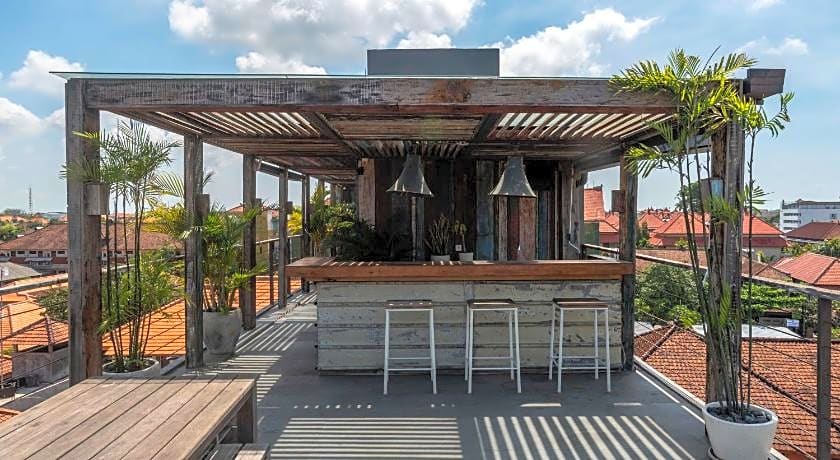 M Boutique Hostel Legian