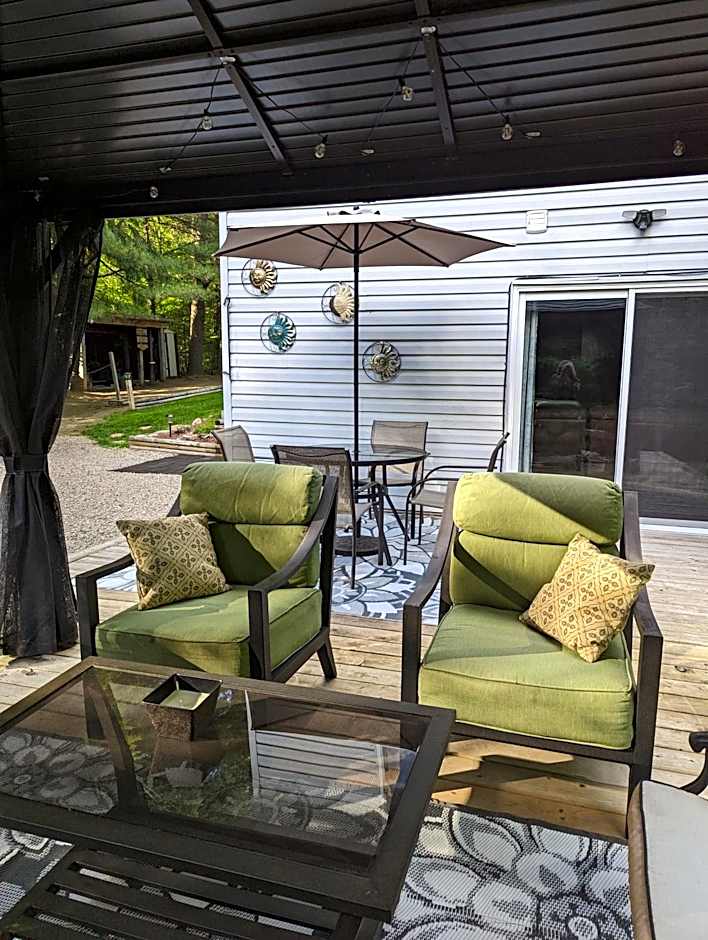 Suite in the Bush-Private Apartment