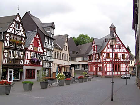 AKZENT Hotel Restaurant Roter Ochse Rhens bei Koblenz