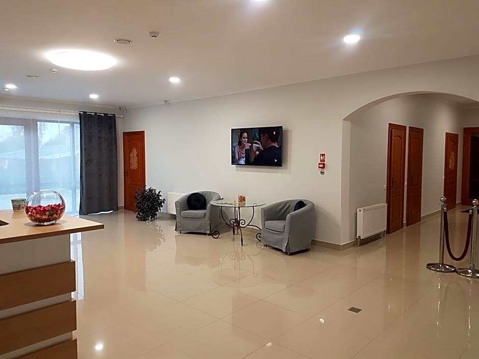 Raganas Ķēķis Hotel