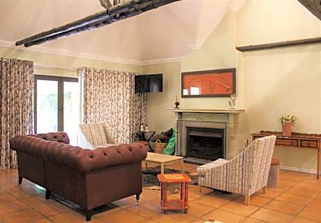 Mount Shekinah Country Hotel