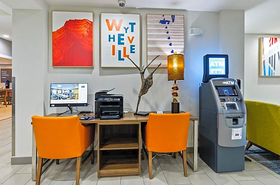 Holiday Inn Express & Suites Wytheville By IHG