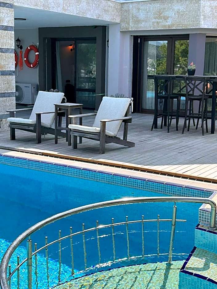 Doors Urla Hotel & Bungalows