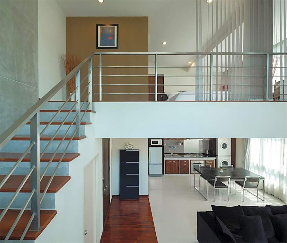 Silom Lofts