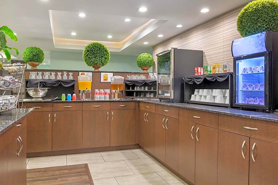 Radisson Hotel Southfield-Detroit