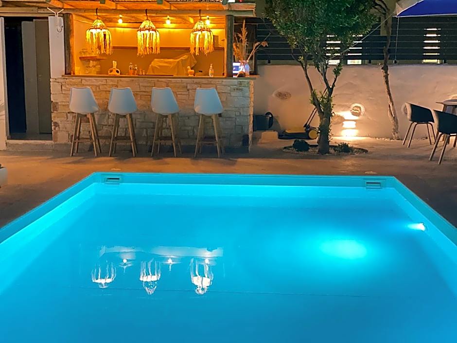 Rivière Residence Paros