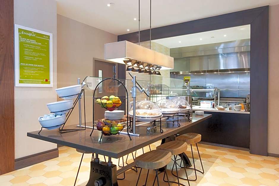 Hilton Garden Inn Burlington Downtown