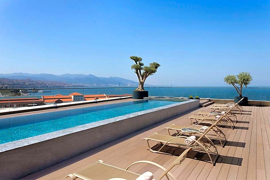 Izmir Marriott Hotel