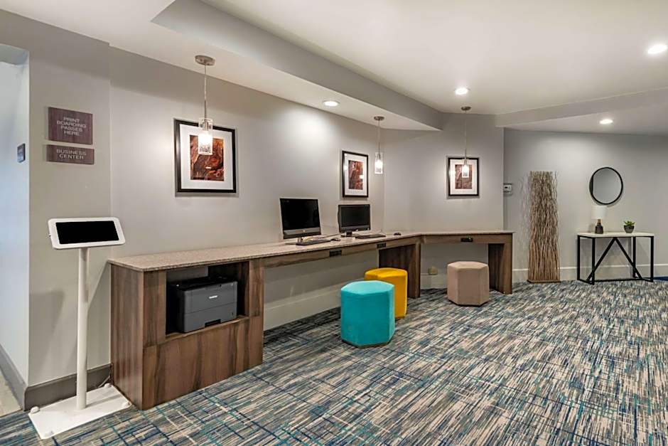 Best Western Premier Denver East