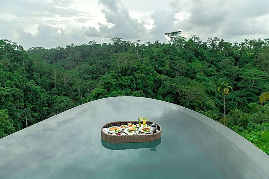 Romantic Bubble Dome Ubud