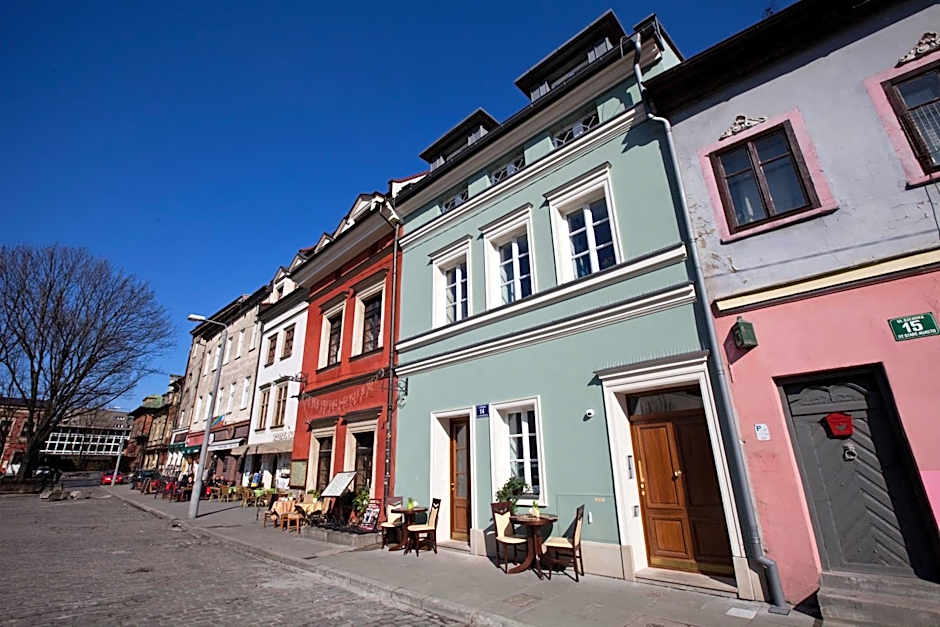 Crystal Suites Chez Helena