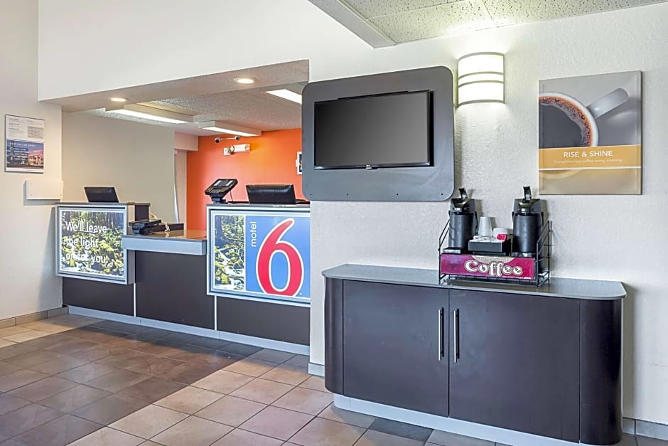 Motel 6-Spokane, WA - East