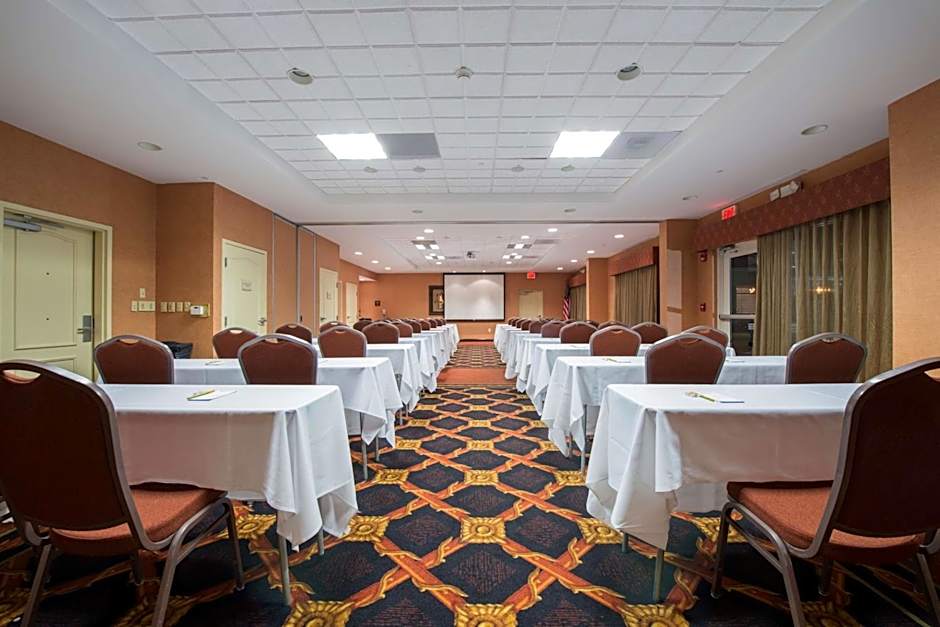 Hilton Garden Inn Tupelo