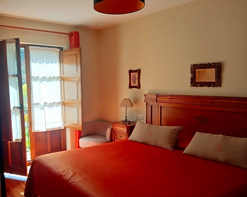 Picos de Europa Suites and Rooms