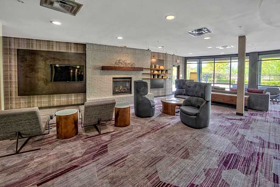 Courtyard by Marriott Memphis Southaven
