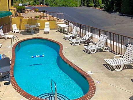 Quality Inn Hillsville