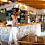 Sagres Sun Stay - Surf Camp & Hostel